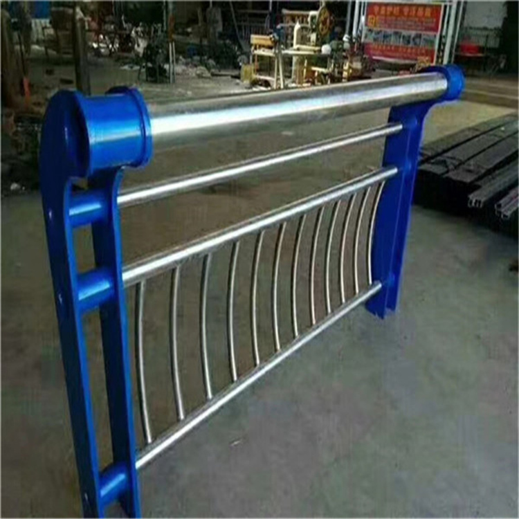 公路防撞护栏什么价格可以告知吗现货销售