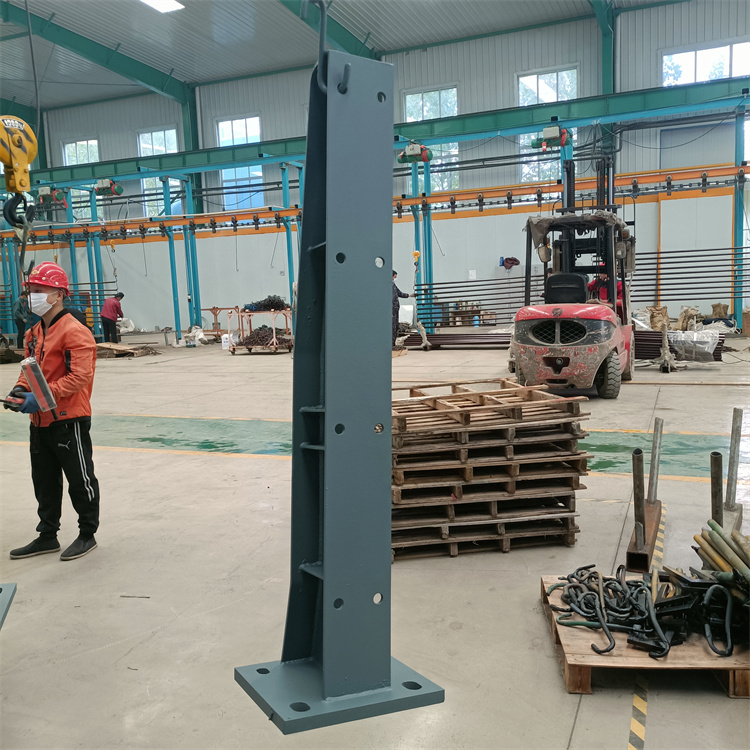防撞公路护栏销售电话厂家直销直供