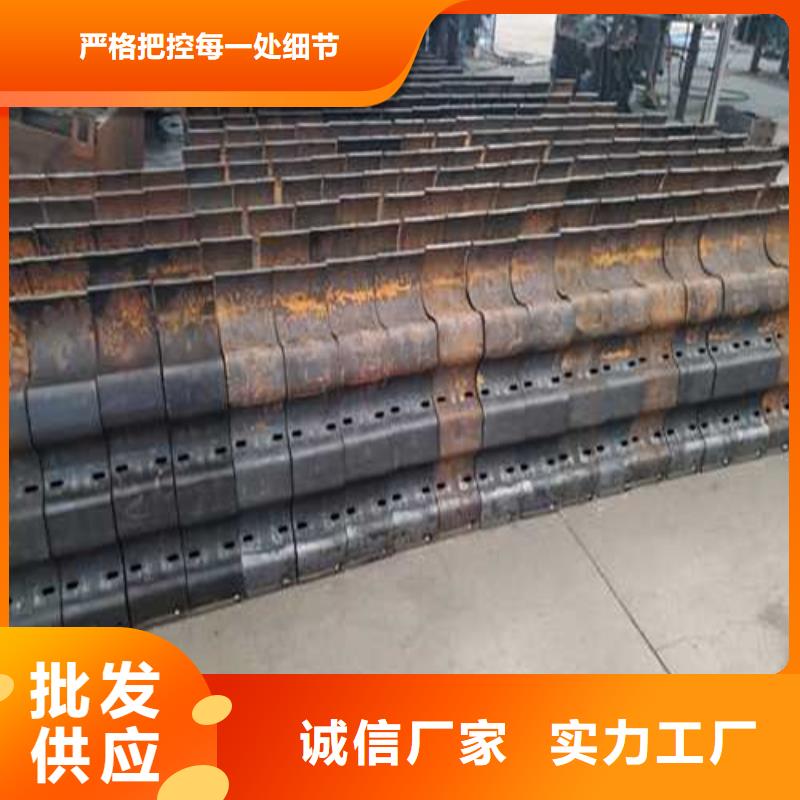 Q235B防撞护栏图文介绍同城生产商