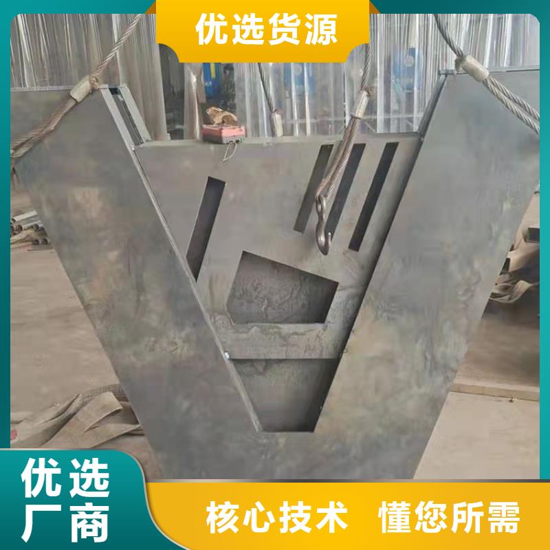 乐东县人行道公路防撞护栏/立柱-好产品用质量说话好产品好服务