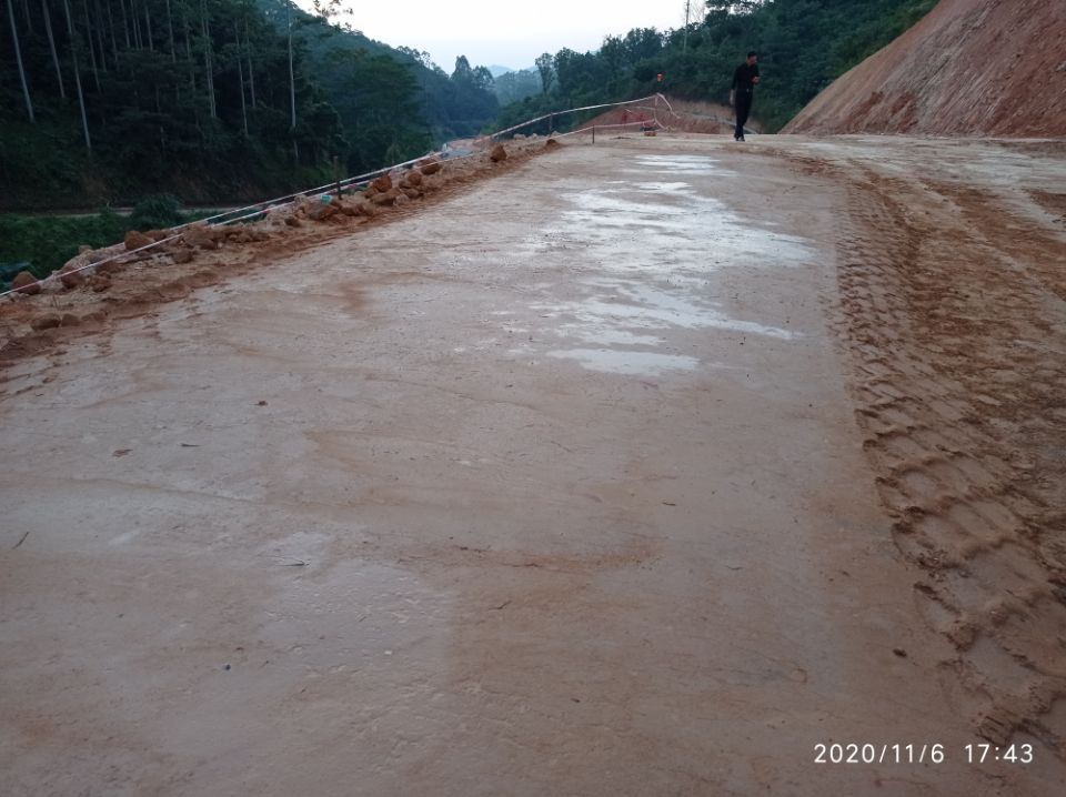 湖北土壤固化剂水利防渗固化土预算用心做好细节