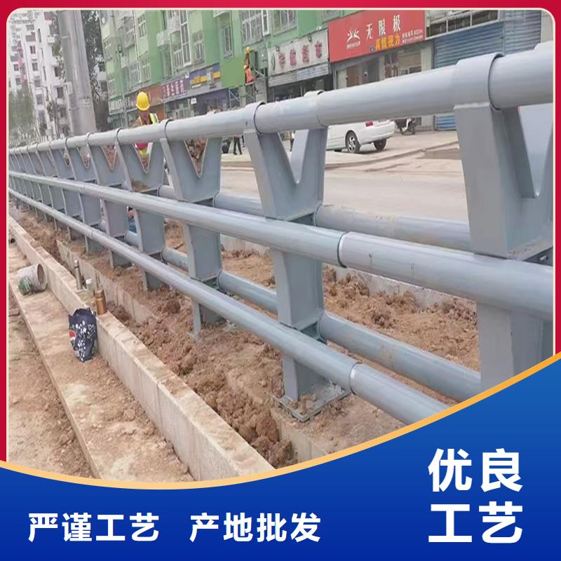 Q355B桥梁防撞栏杆安装实力工厂桥梁栏杆精益求精