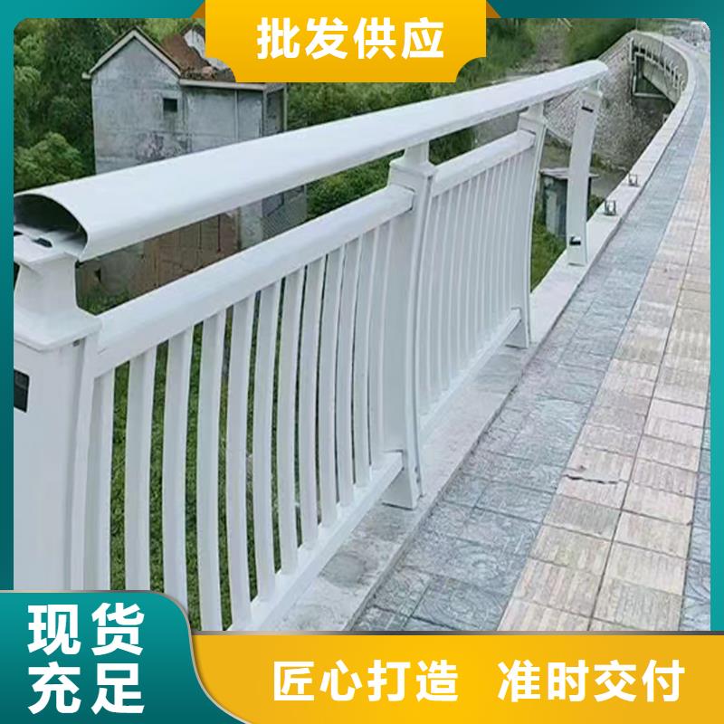 天桥灯光护栏拒绝差价追求细节品质