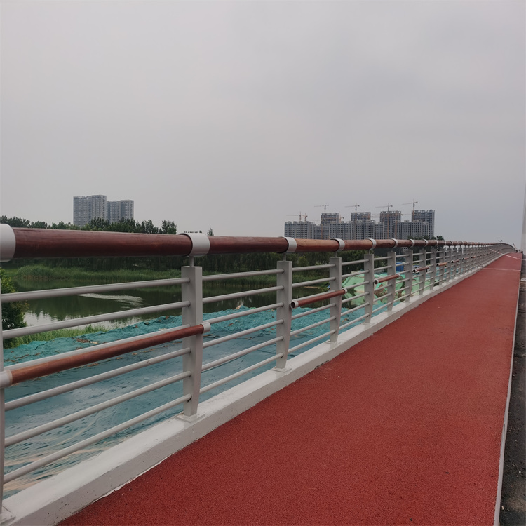 静电喷塑防撞护栏规格齐全厂家直接生产