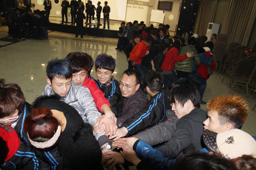 阜平修剪烫染技校招生电话