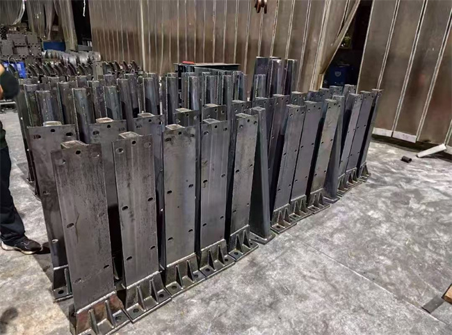 专业厂家直销桥梁防撞栏杆