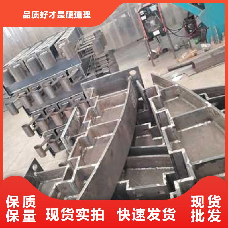 【不锈钢护栏交通防撞围栏低价货源】设备齐全支持定制