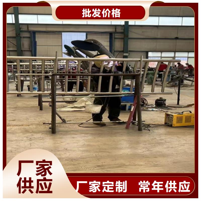 常年供应交通防撞护栏厂家欢迎新老客户垂询