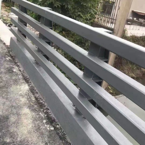 道路隔离护栏参数图片