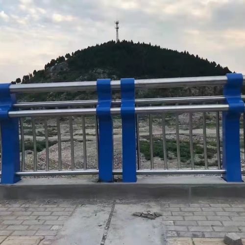 河道防撞护栏品质放心