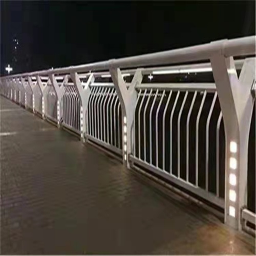 政桥梁防撞护栏价格