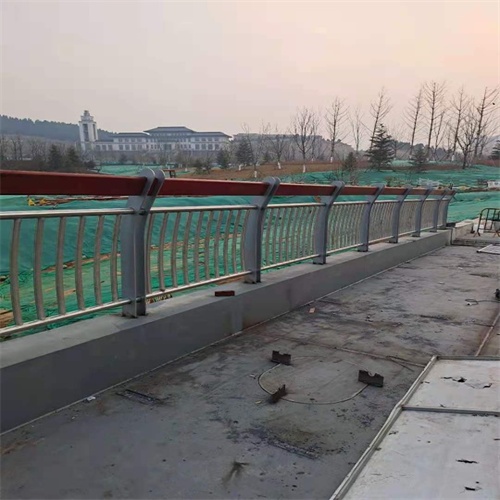 不锈钢天桥栏杆按图纸加工定制