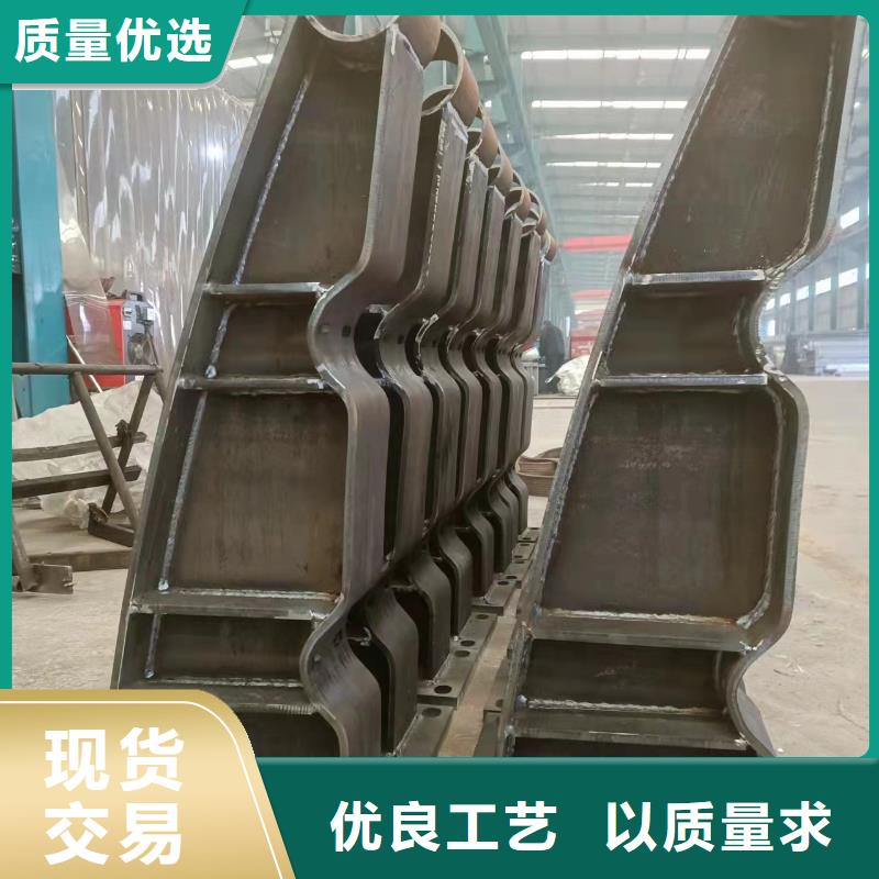 【防撞护栏-镀锌管景观护栏源头实体厂商】当地经销商