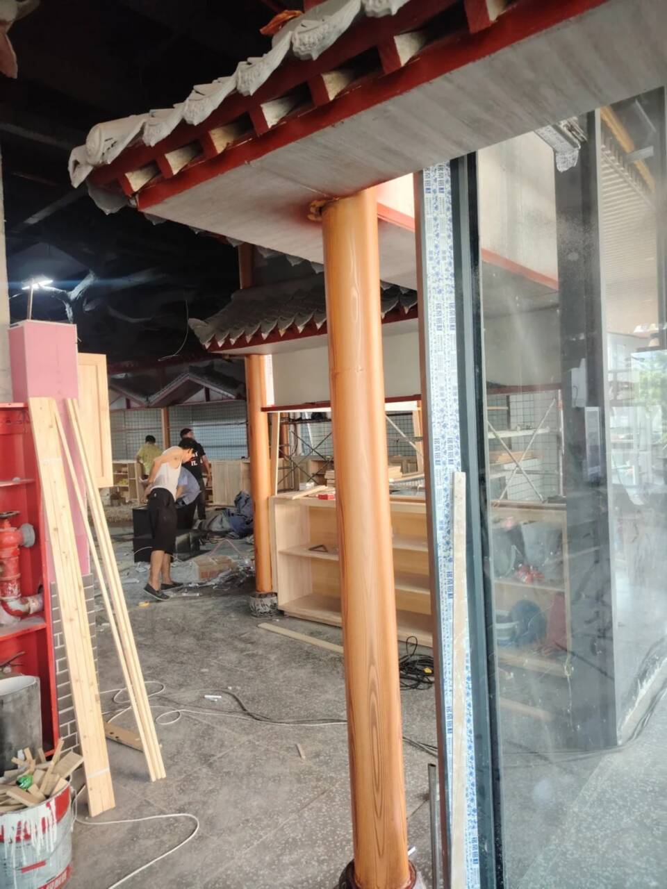 栈道护栏木纹漆全包施工价格生产加工
