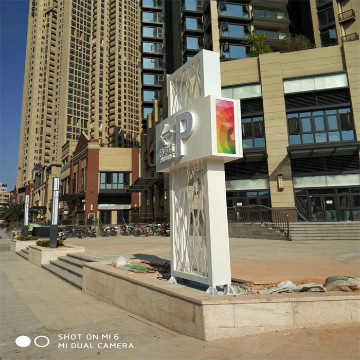 精神堡垒,景区保安亭现货采购厂家品控严格