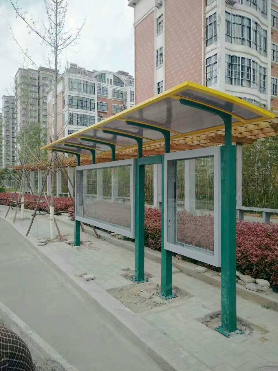 网红候车亭10年经验当地供应商