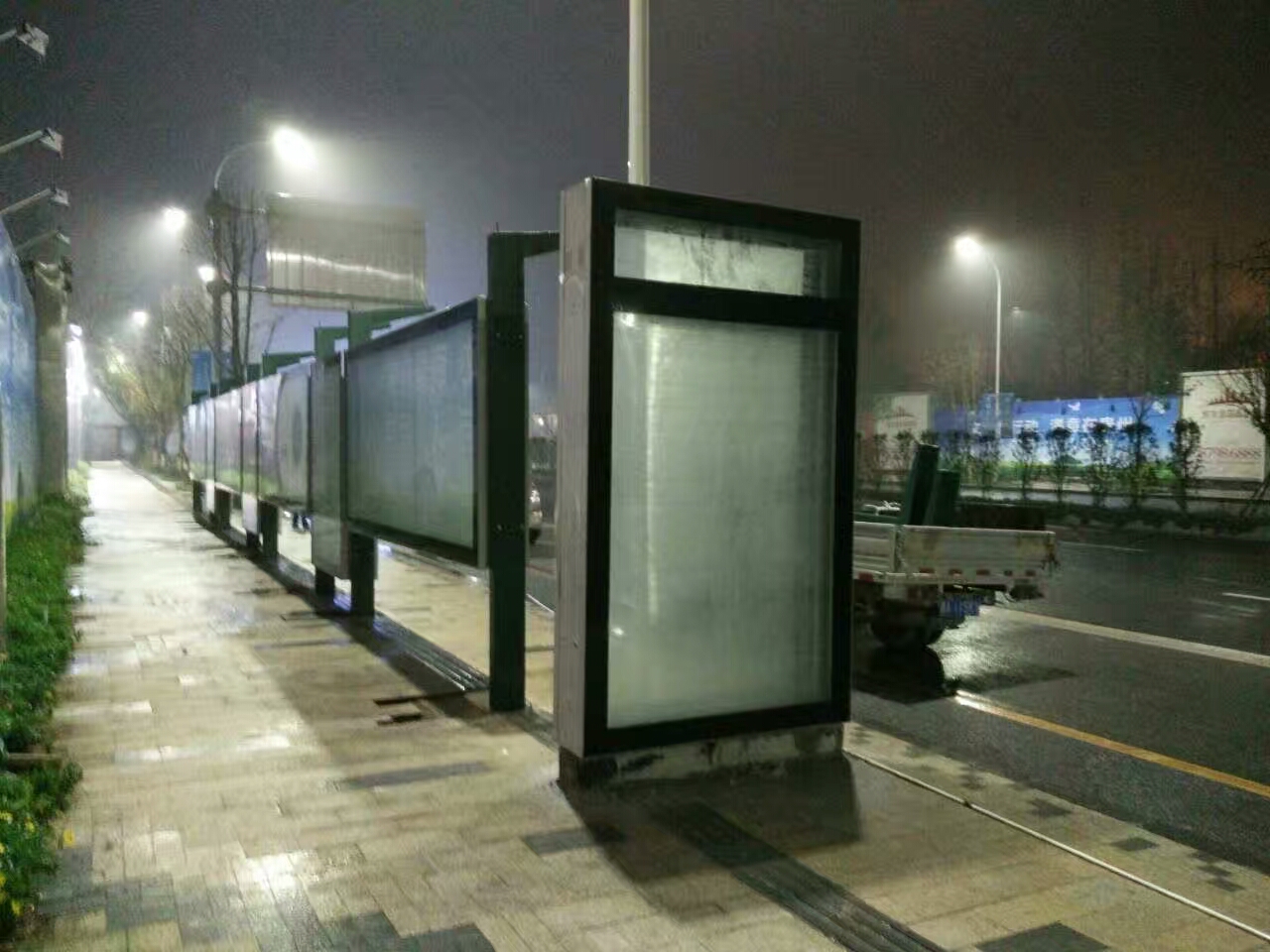 高端电子站牌候车亭质量保证实力优品