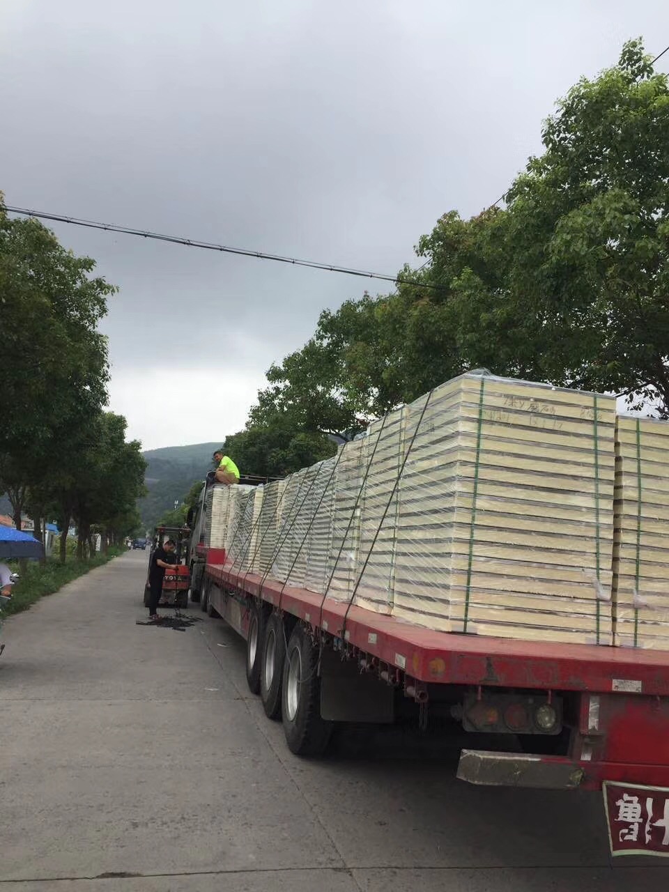 水箱_304不锈钢水箱专业的生产厂家本地货源
