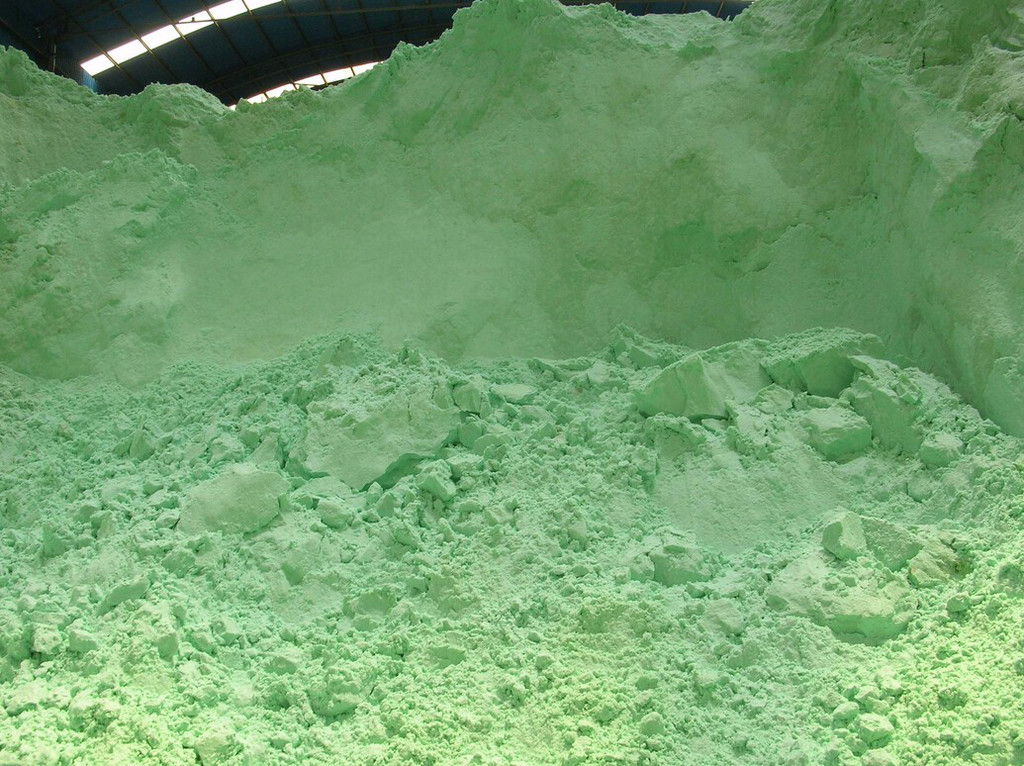 烘干硫酸亚铁拒绝差价厂家直销大量现货