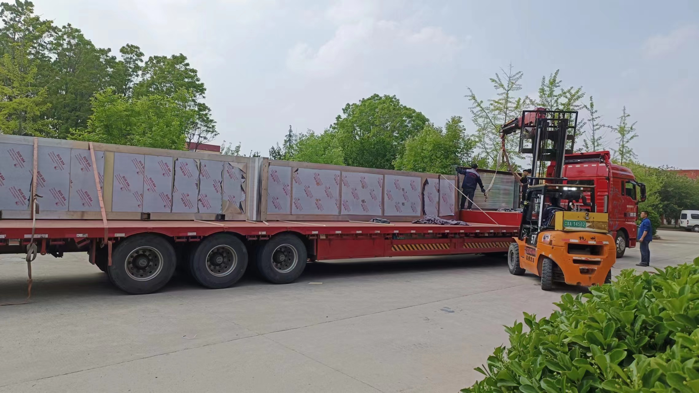 景观公交站台候车亭定制复古公交站台候车亭实地大厂